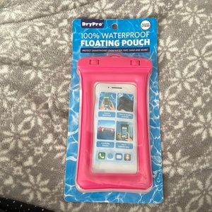 Waterproof floating pouch for smart phones